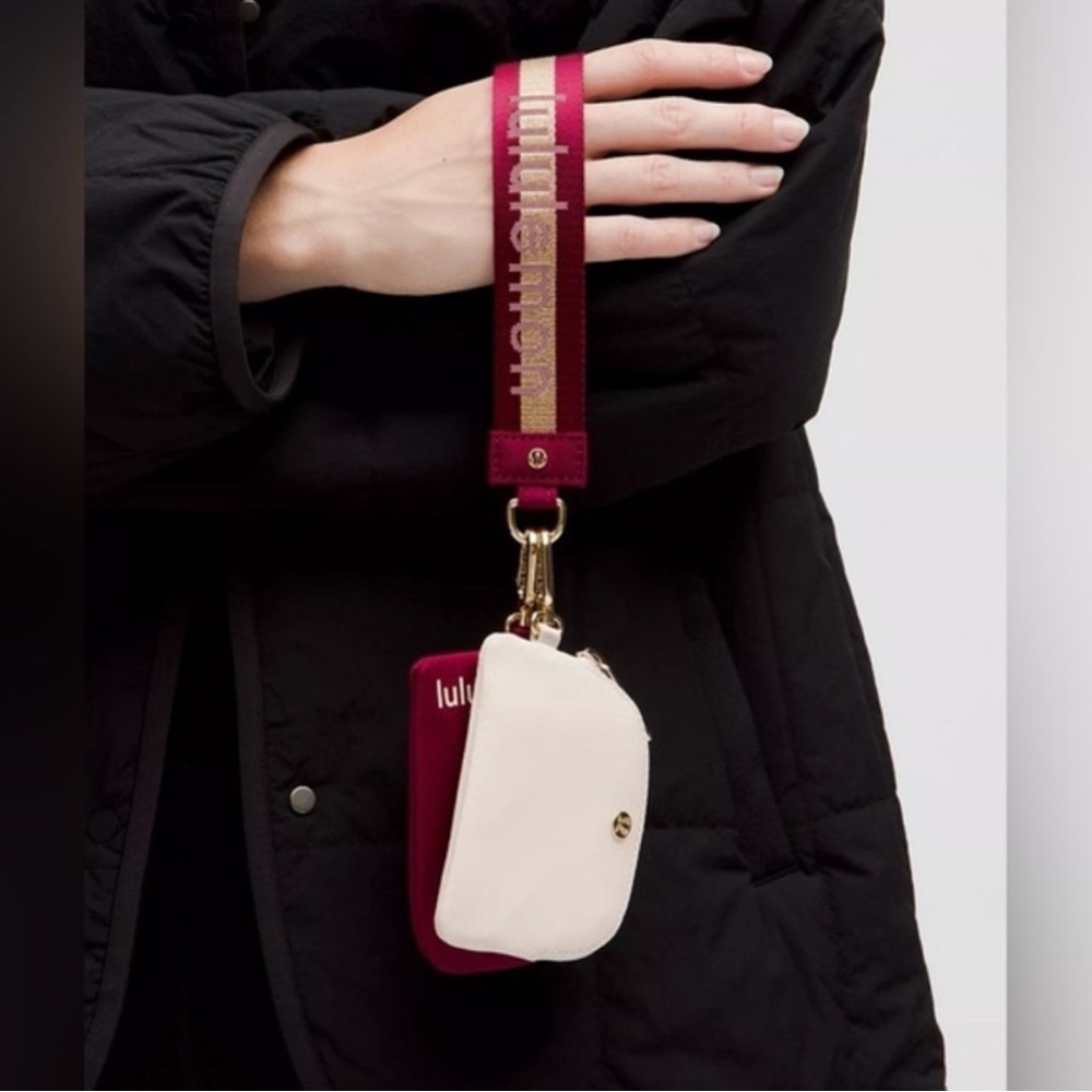 Lululemon dual Pouch Wristlet